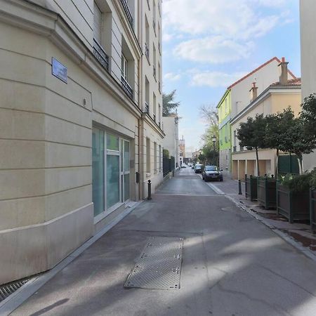 Rose, Appartement Confortable Proche Metro Montrouge Exterior foto