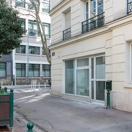 Rose, Appartement Confortable Proche Metro Montrouge Exterior foto